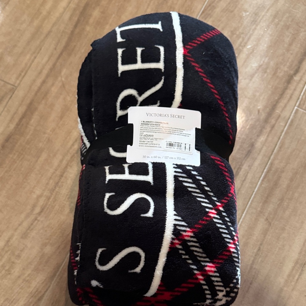 Victoria's Secret Black and Red Plaid plush blanket